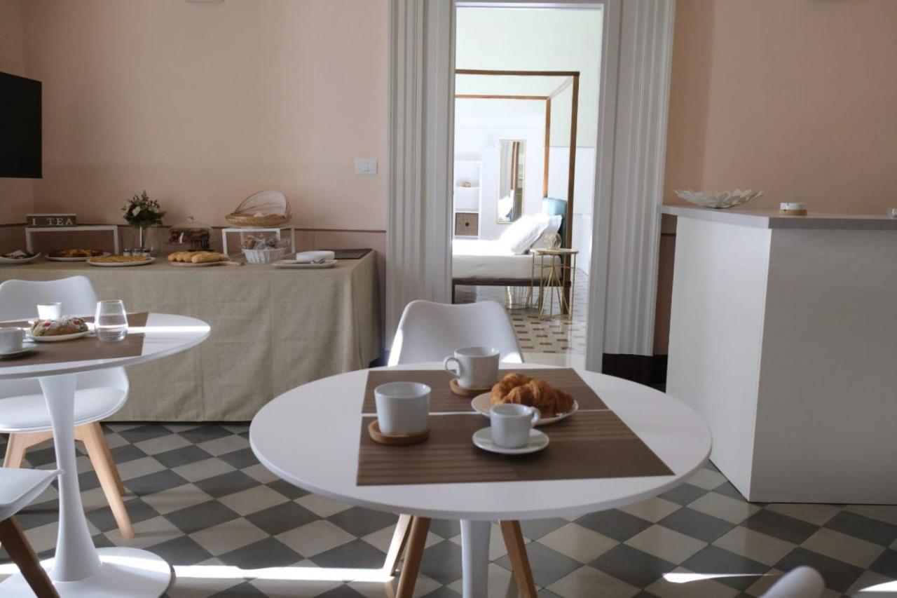 Toscano Palace Luxury Rooms Catane Extérieur photo