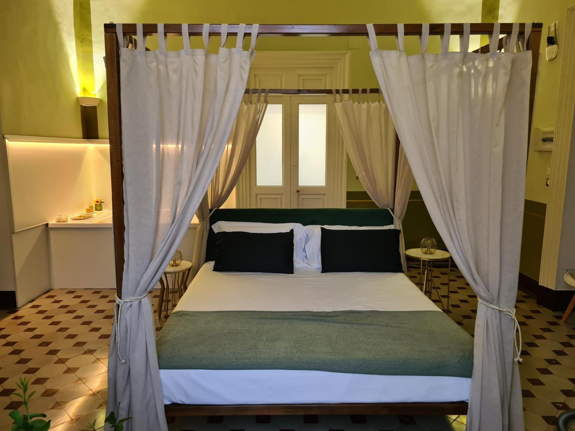 Toscano Palace Luxury Rooms Catane Extérieur photo