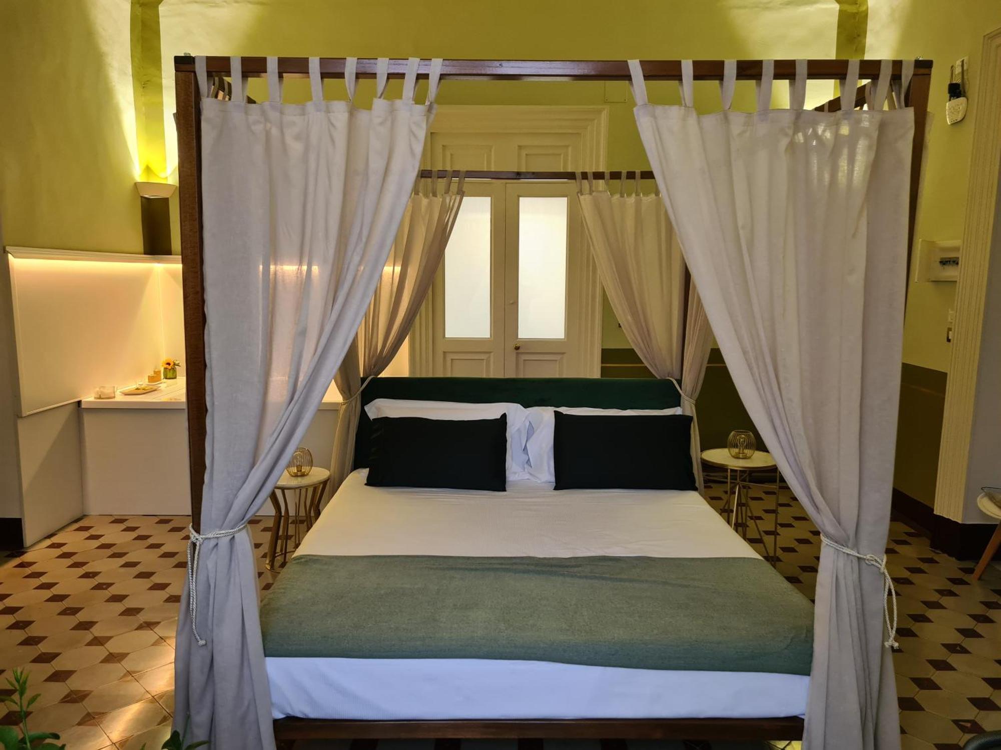 Toscano Palace Luxury Rooms Catane Extérieur photo